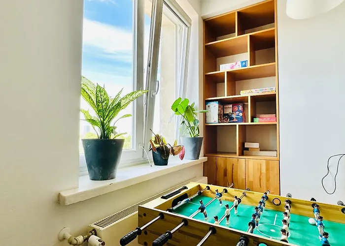 Z Widokiem Na Palac I Kosciol.