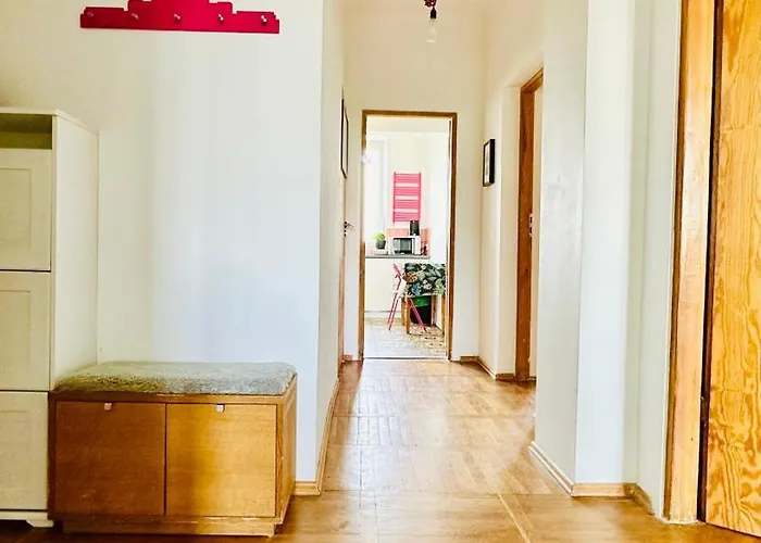 Z Widokiem Na Palac I Kosciol. شقة وارسو