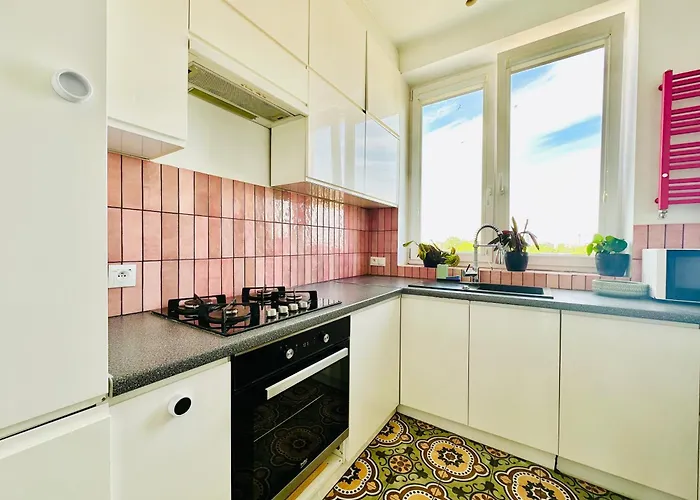 Z Widokiem Na Palac I Kosciol. شقة