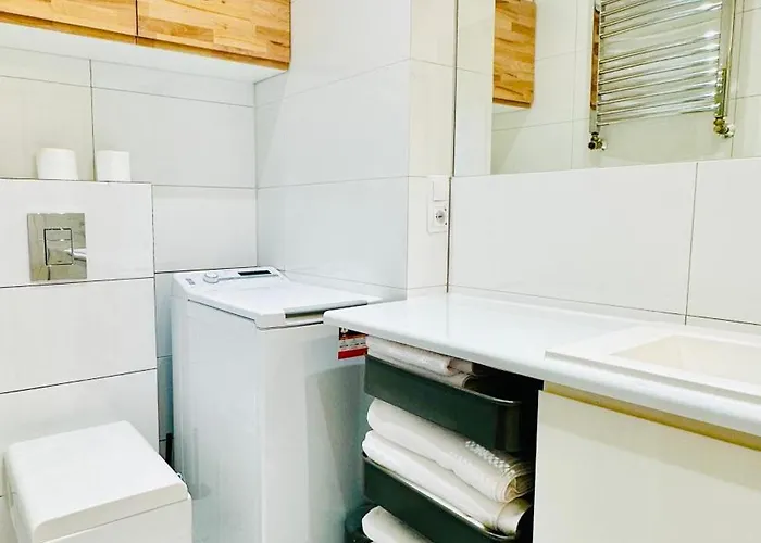 شقة Z Widokiem Na Palac I Kosciol. وارسو