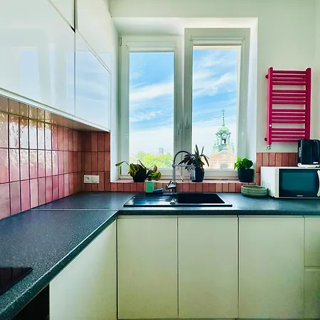 Apartmán Z Widokiem Na Palac I Kosciol. *